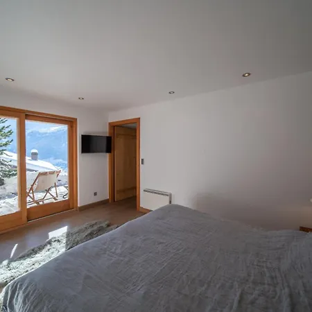 5br Iconic Chalet - What'app - 0034-656-619-782 - For Reservations! * 韦尔比耶