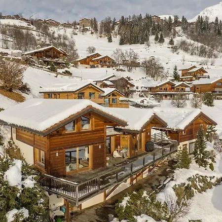 度假居 5br Iconic Chalet - What'app - 0034-656-619-782 - For Reservations!